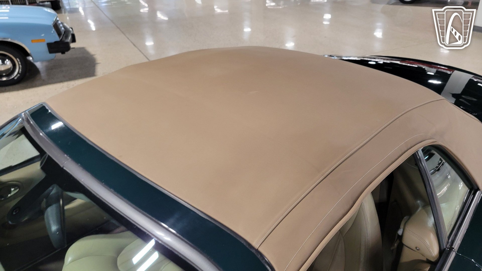 Used 2000 Jaguar XK8 Convertible RWD image 7