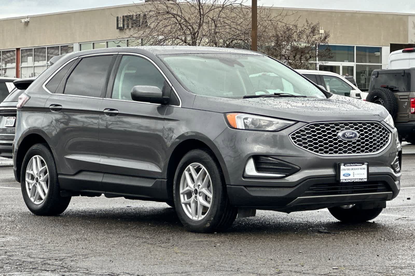 Certified 2024 Ford Edge SEL image 10