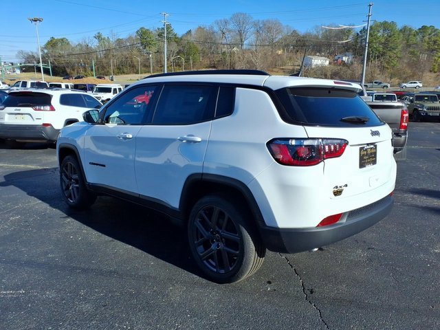 New 2026 Jeep Compass Latitude image 4