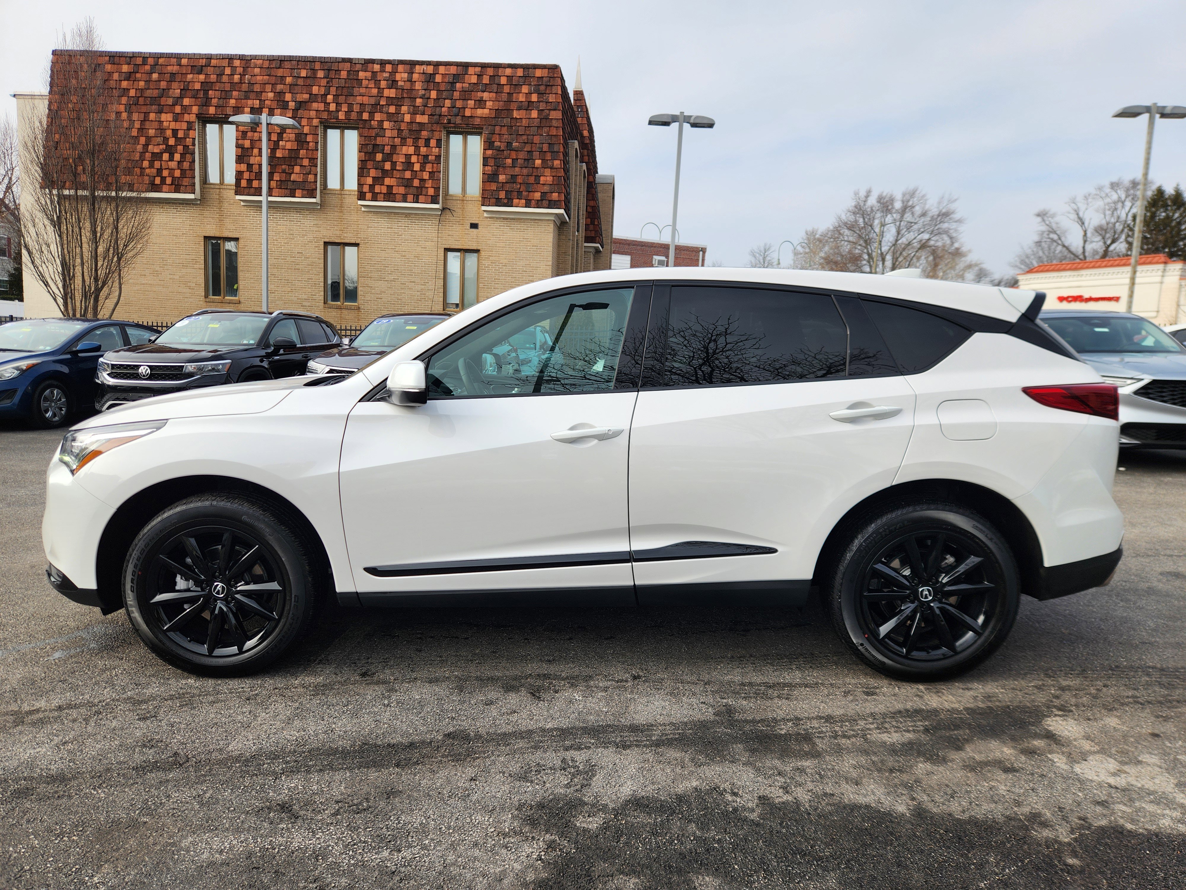 Certified 2025 Acura RDX SH-AWD image 5