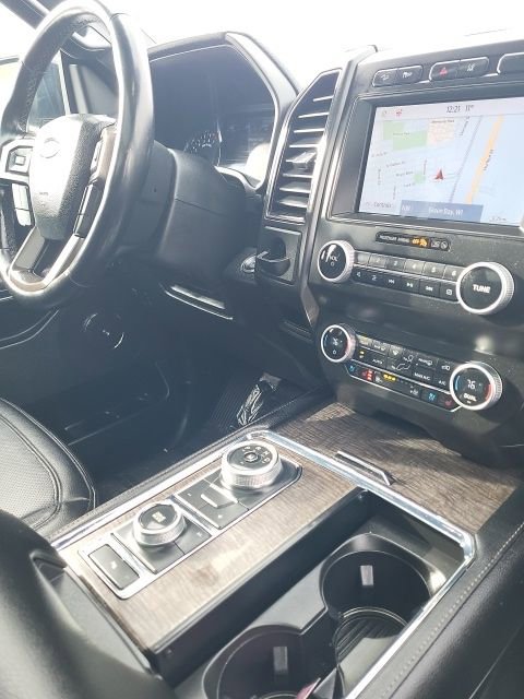 Used 2021 Ford Expedition Max Limited image 9
