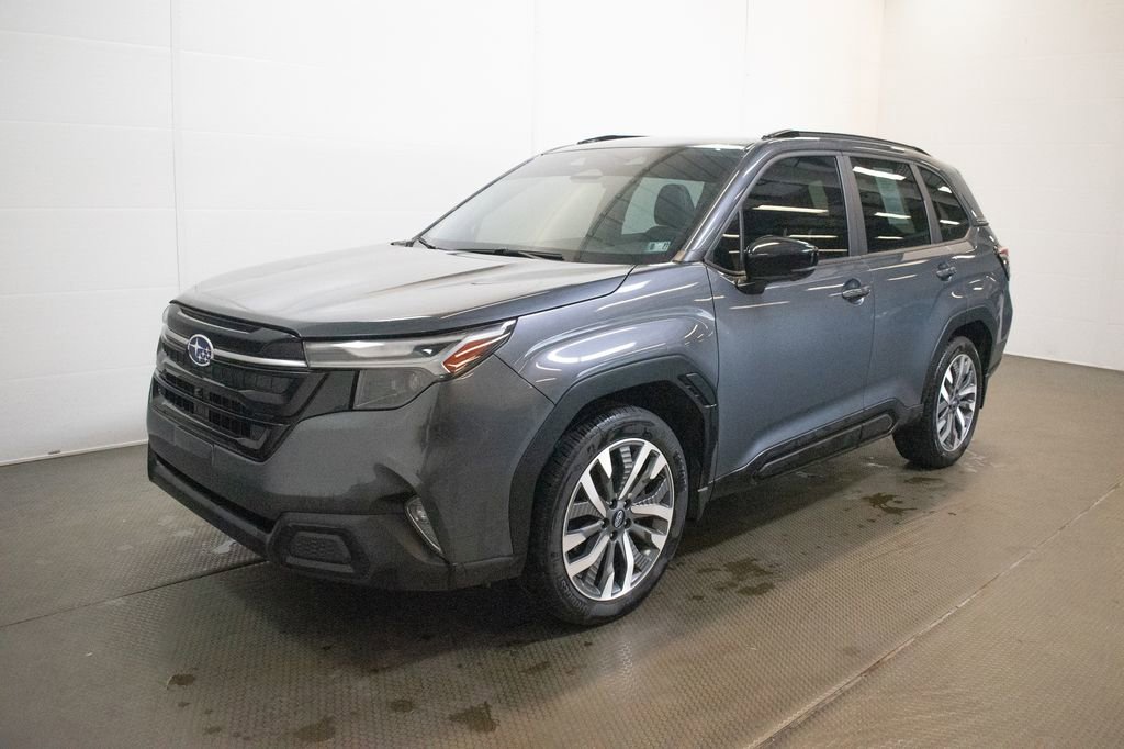Used 2025 Subaru Forester Touring AWD/4WD image 8