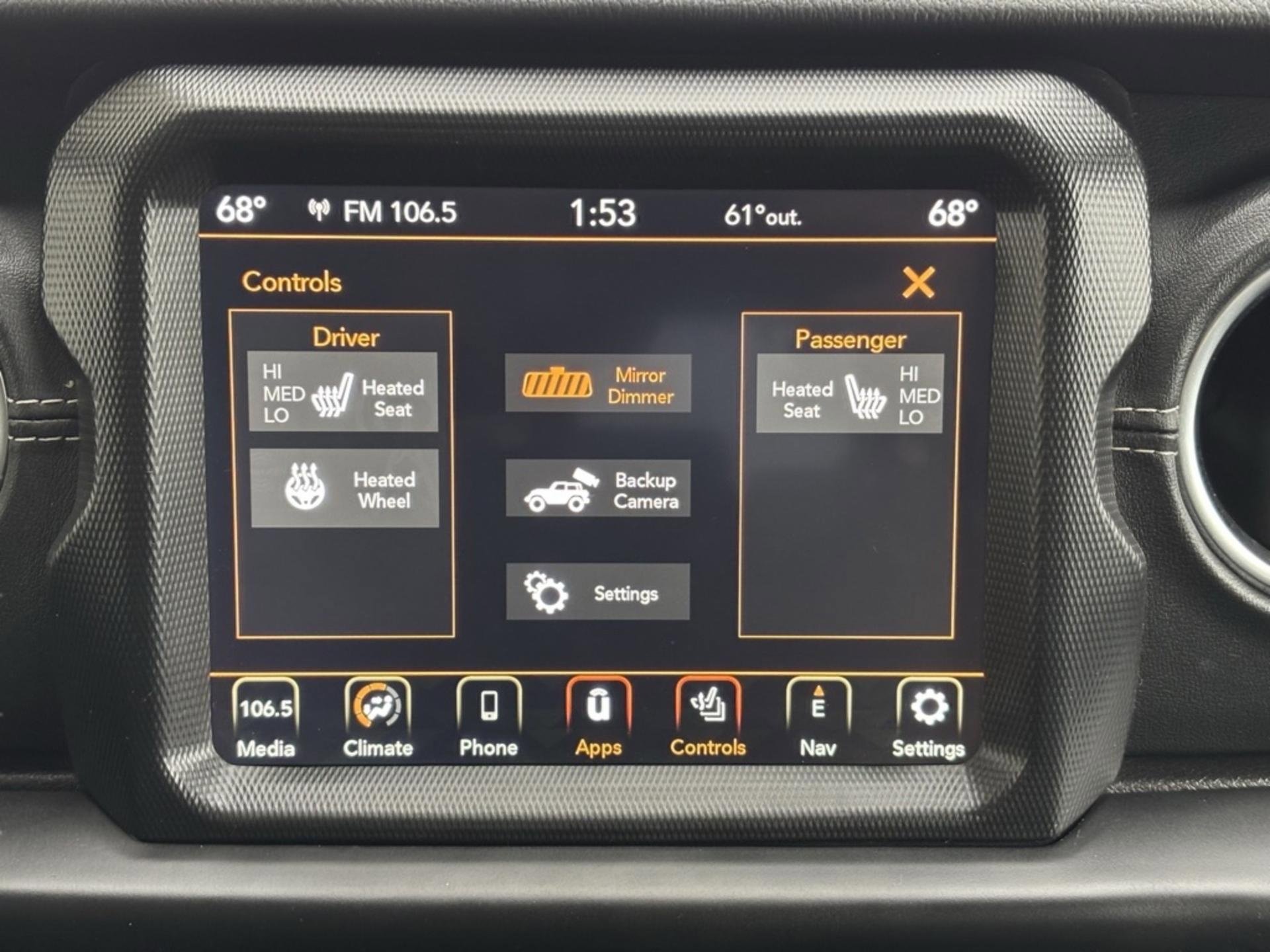 Used 2021 Jeep Wrangler Unlimited Sahara w/ Cold Weather Group image 17