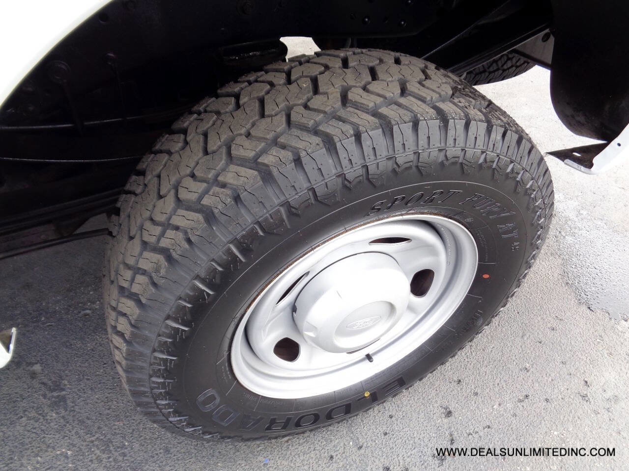 Used 2014 Ford F250 XL w/ Power Equipment Group image 7