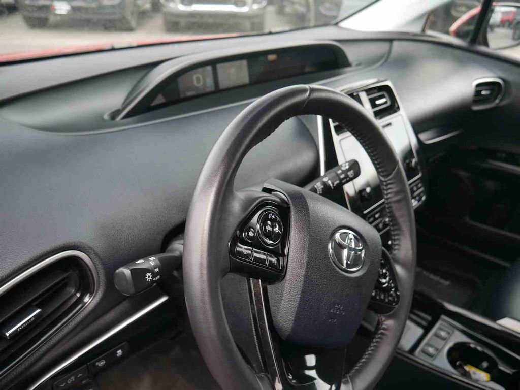 Used 2019 Toyota Prius XLE image 26