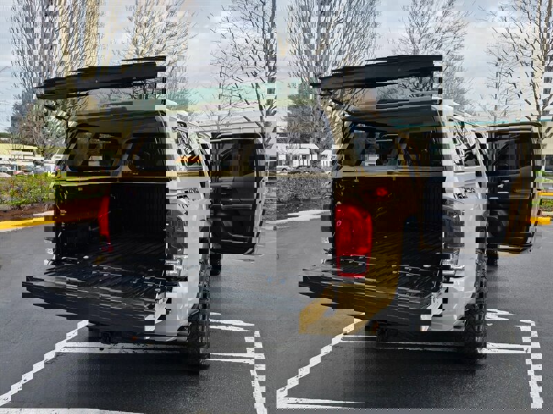 Used 2017 Toyota Tacoma TRD Off-Road image 27