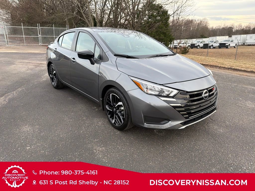 Certified 2025 Nissan Versa SR w/ Trunk Package image 5