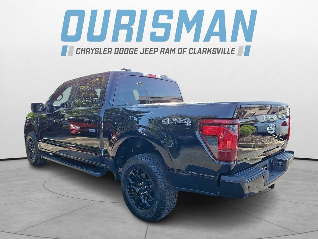 Used 2024 Ford F150 XLT w/ XLT Black Appearance Package AWD/4WD image 4
