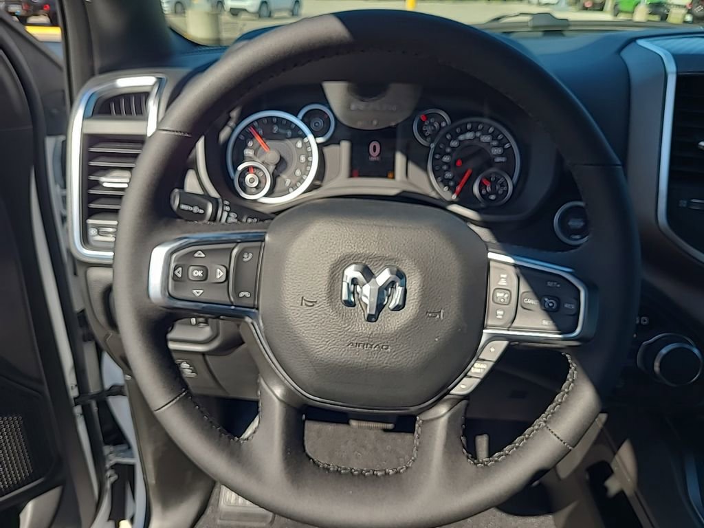 New 2026 RAM 1500 Big Horn AWD/4WD image 34
