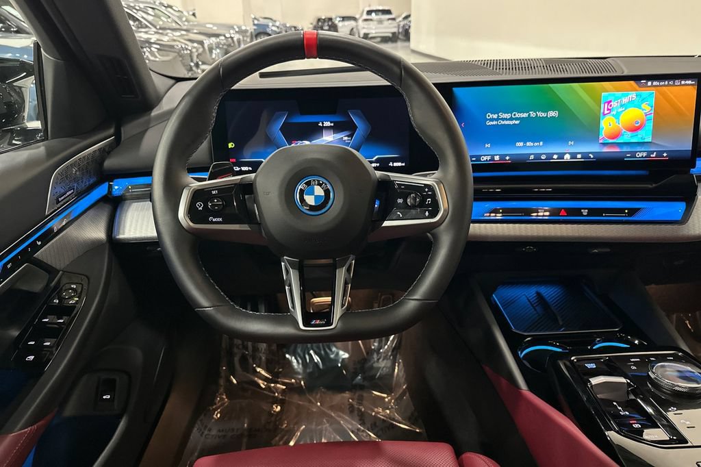 Used 2025 BMW i5 M60 w/ Premium Package AWD/4WD image 16