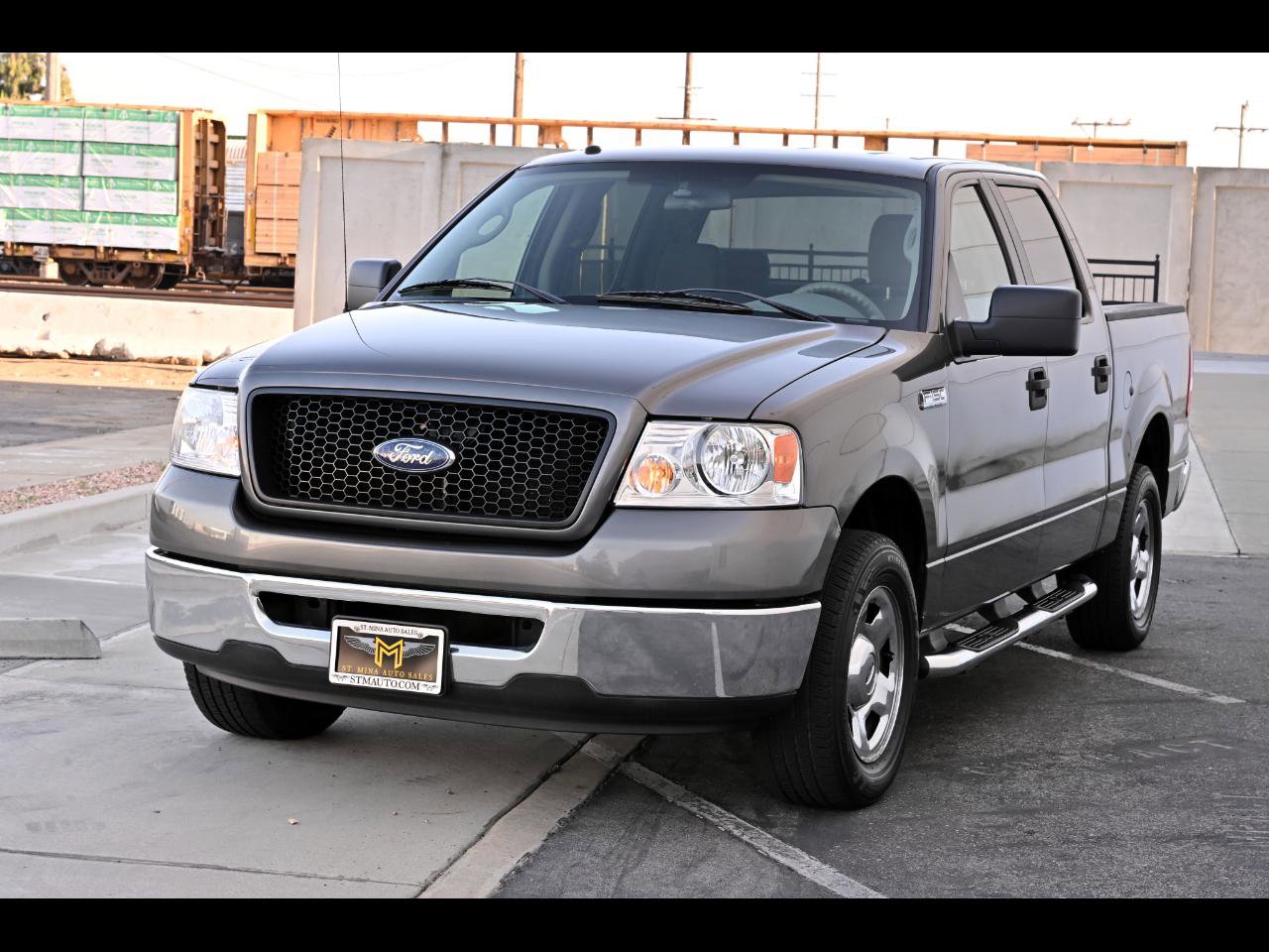 Used 2006 Ford F150 XLT RWD image 1