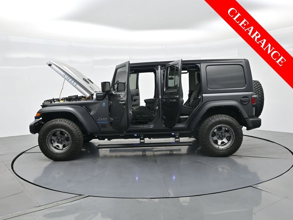 Used 2023 Jeep Wrangler Unlimited image 47