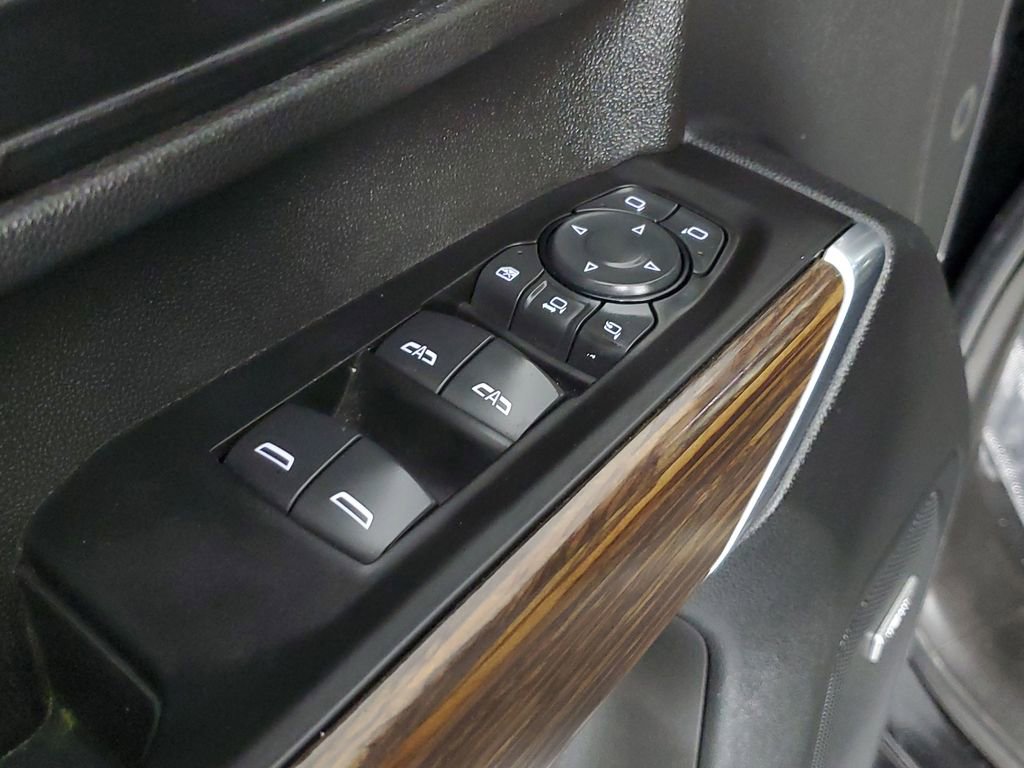 Used 2021 Chevrolet Silverado 3500 High Country image 14