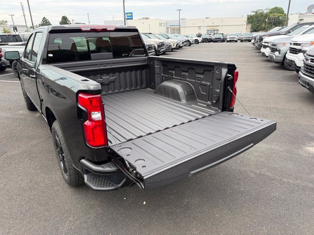 New 2026 Chevrolet Silverado 1500 High Country w/ Midnight Edition AWD/4WD image 14