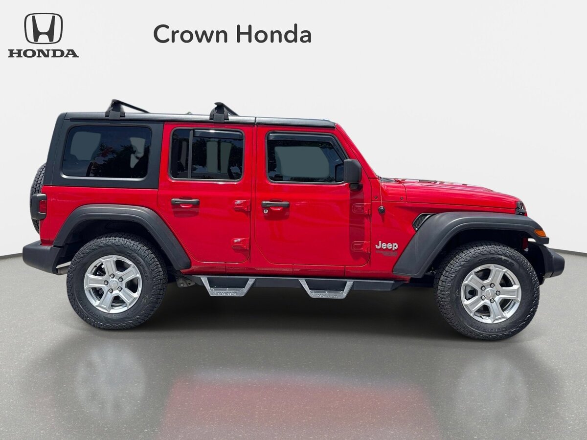 Used 2018 Jeep Wrangler Unlimited Sport S AWD/4WD image 5