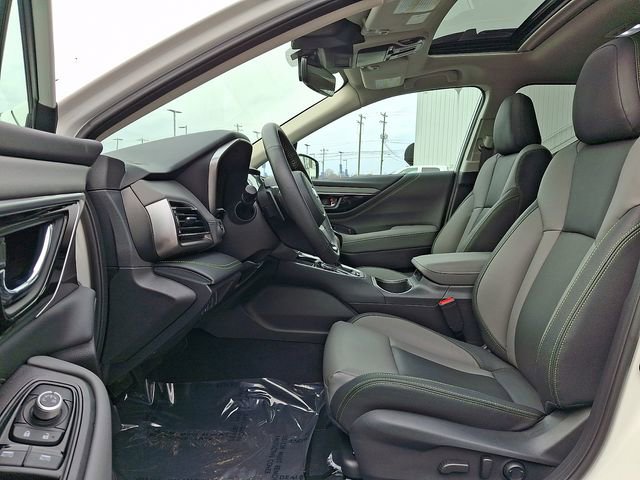 Certified 2025 Subaru Outback Onyx Edition w/ Popular Package #2 image 13