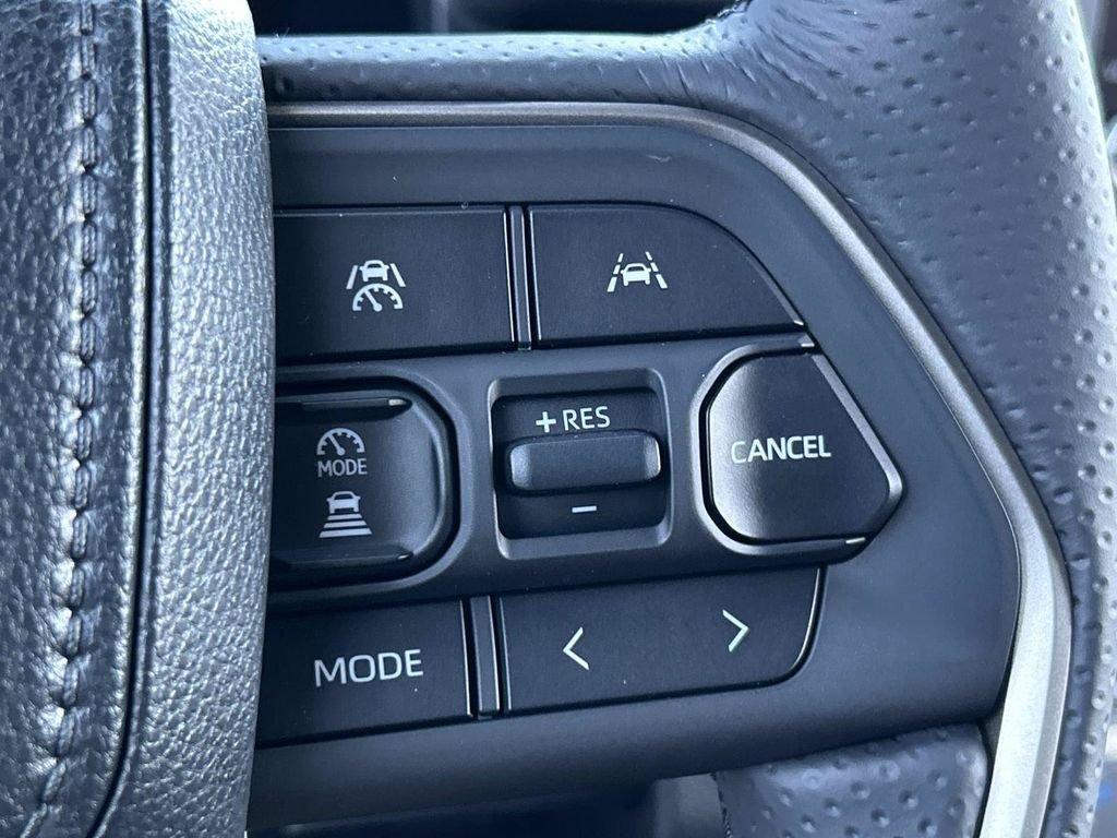 New 2026 Toyota 4Runner TRD Off-Road AWD/4WD image 33