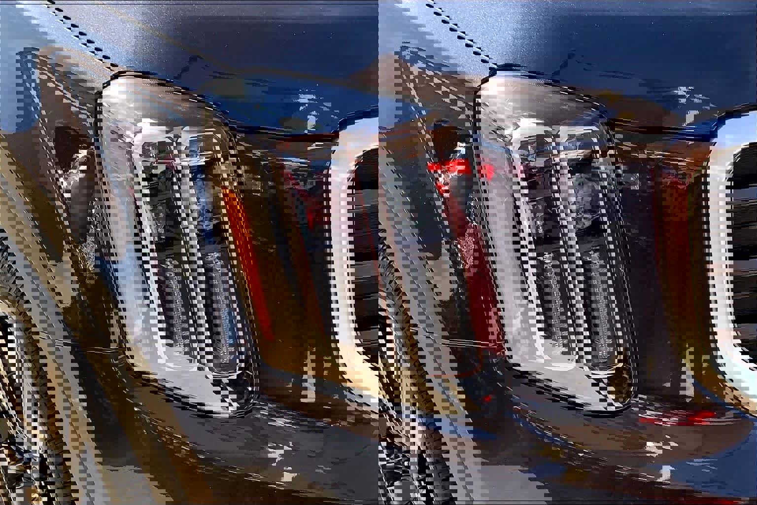 Used 2025 Kia Telluride SX image 27