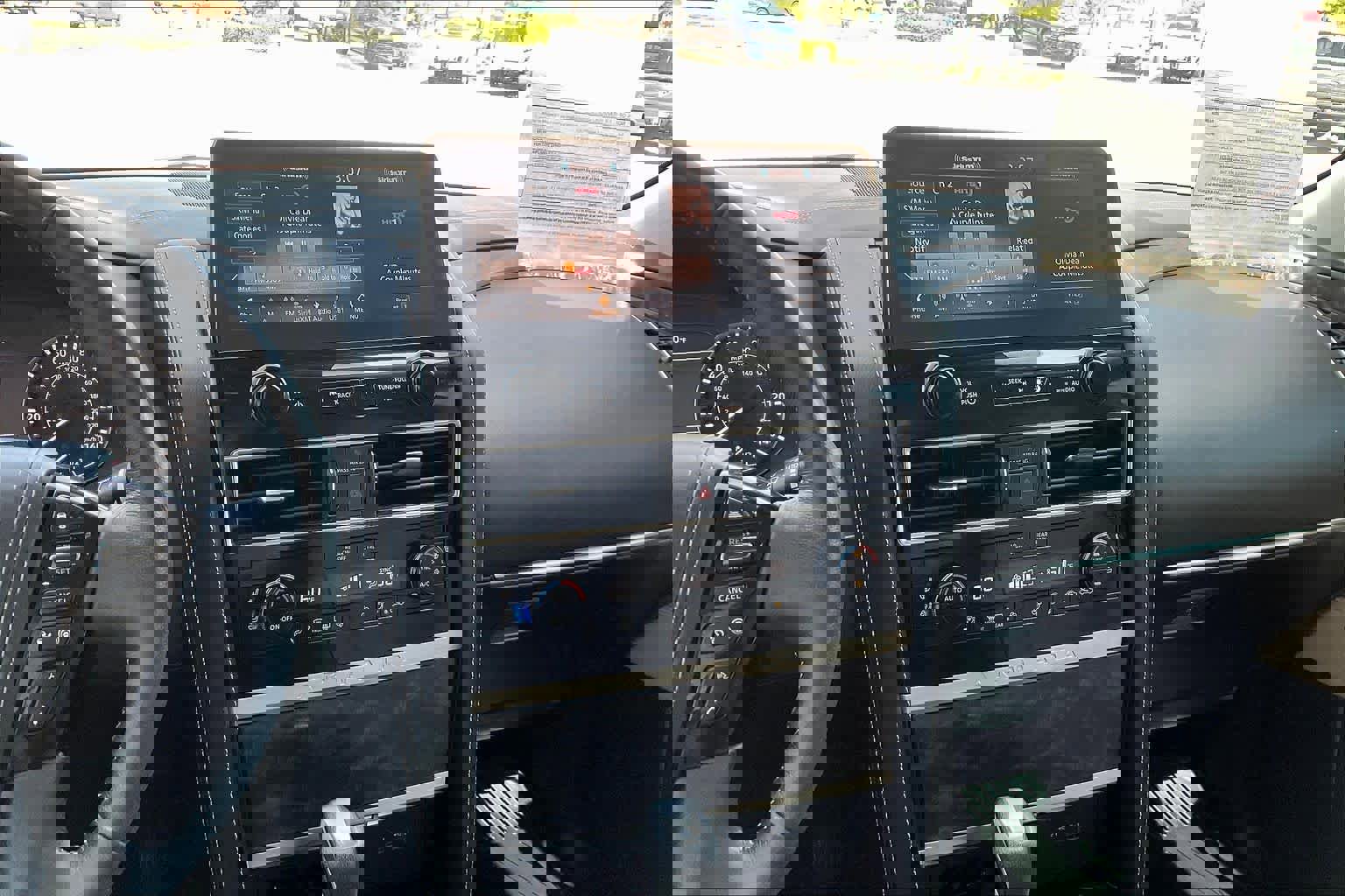 Used 2022 Nissan Armada Platinum w/ Captain's Chairs Package image 6