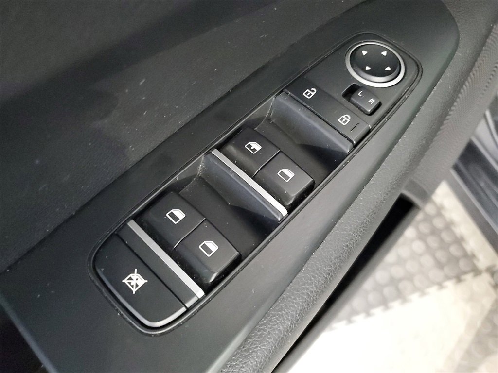 Certified 2022 Kia Forte LXS w/ LXS Technology Package image 17