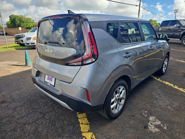 Used 2025 Kia Soul LX w/ LX Technology Package FWD image 5