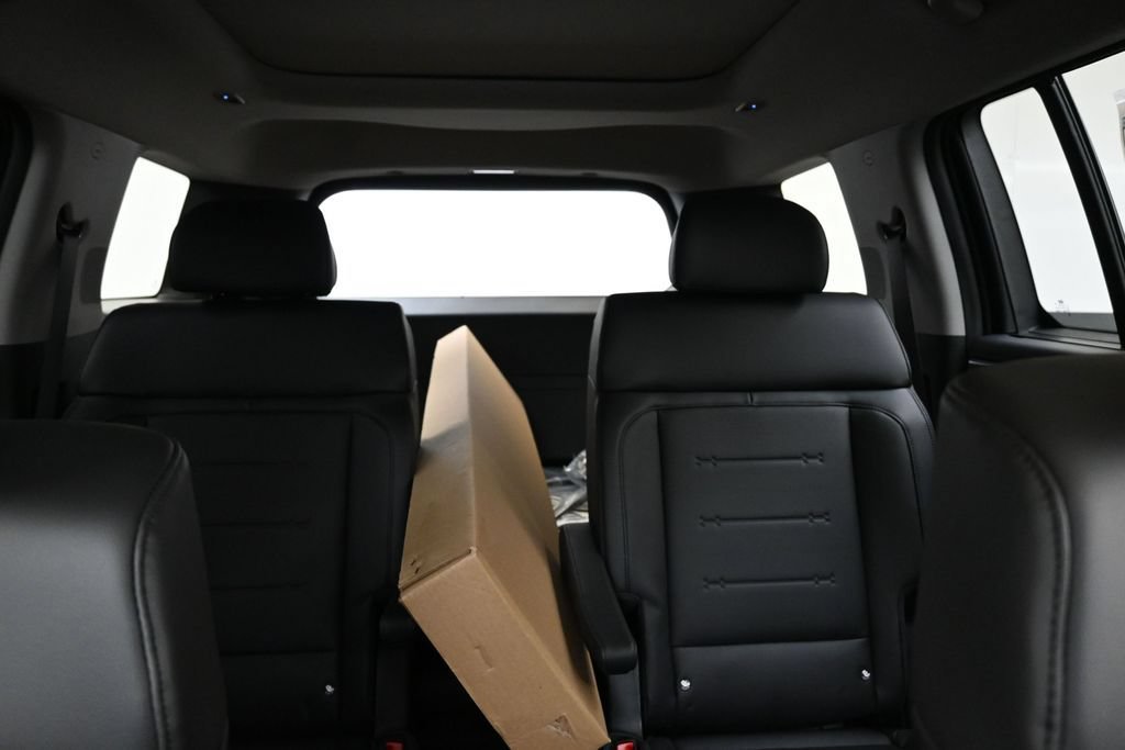 New 2026 Hyundai Santa Fe Limited AWD/4WD image 39
