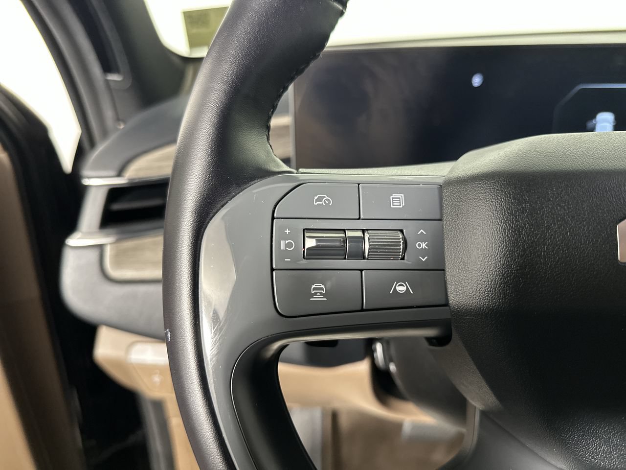 Certified 2024 Kia EV9 Land AWD/4WD image 6