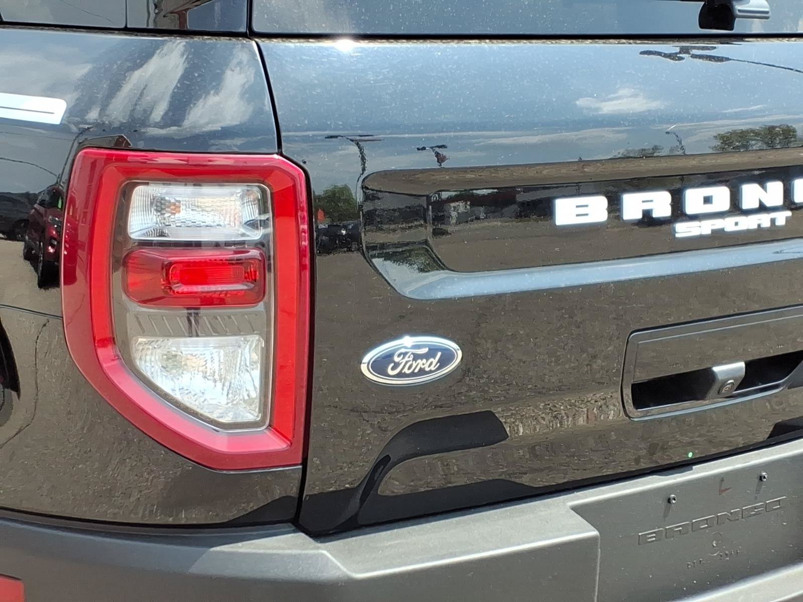 Used 2024 Ford Bronco Sport Heritage w/ Heritage Convenience Package AWD/4WD image 19