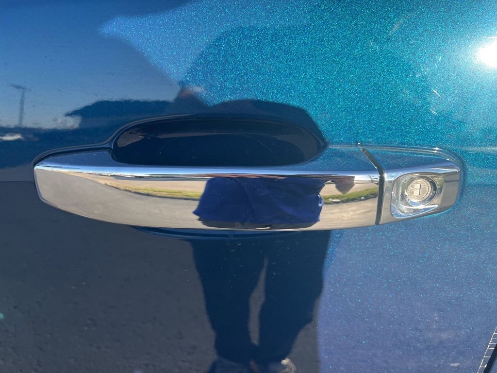 Used 2019 GMC Canyon SLT w/ Trailering Package image 17