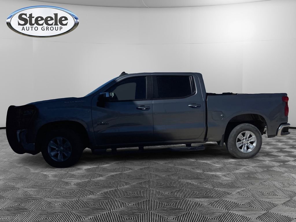 Used 2021 Chevrolet Silverado 1500 LT image 2