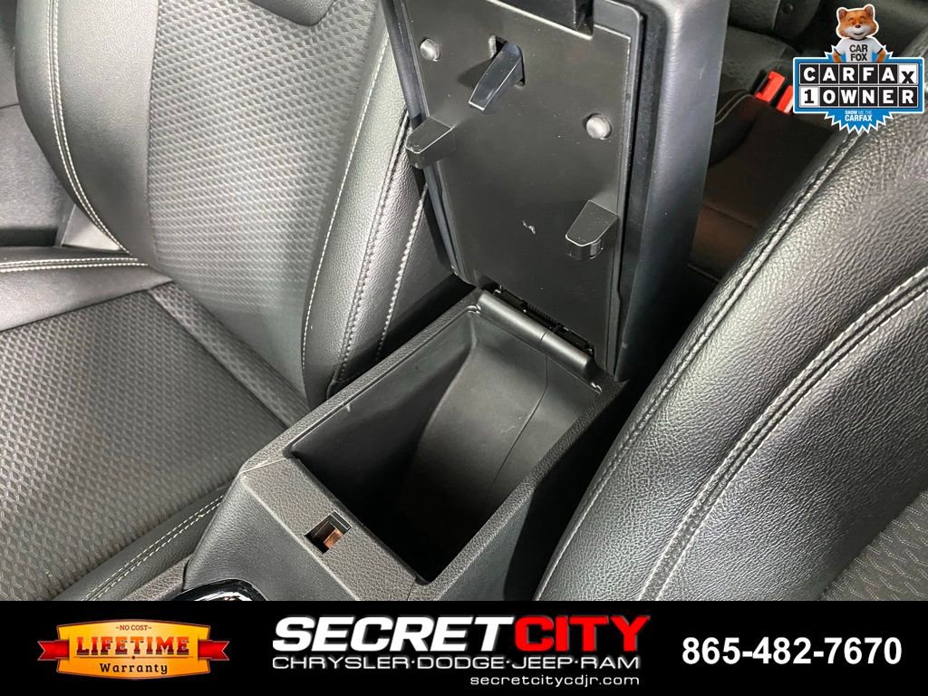Used 2024 Jeep Compass Latitude w/ Convenience Group AWD/4WD image 26