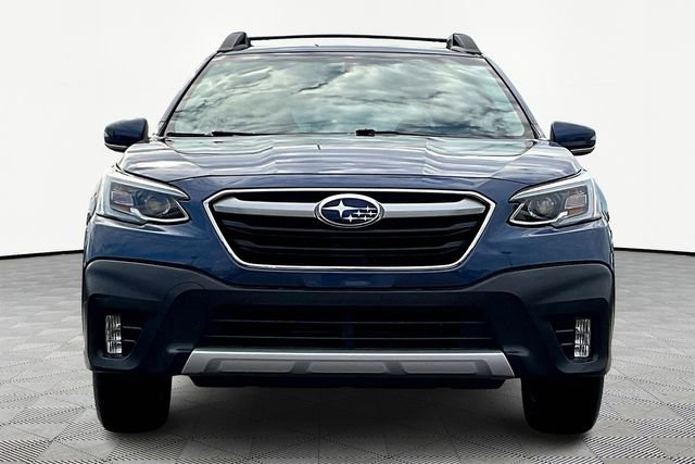 Used 2021 Subaru Outback Limited image 3