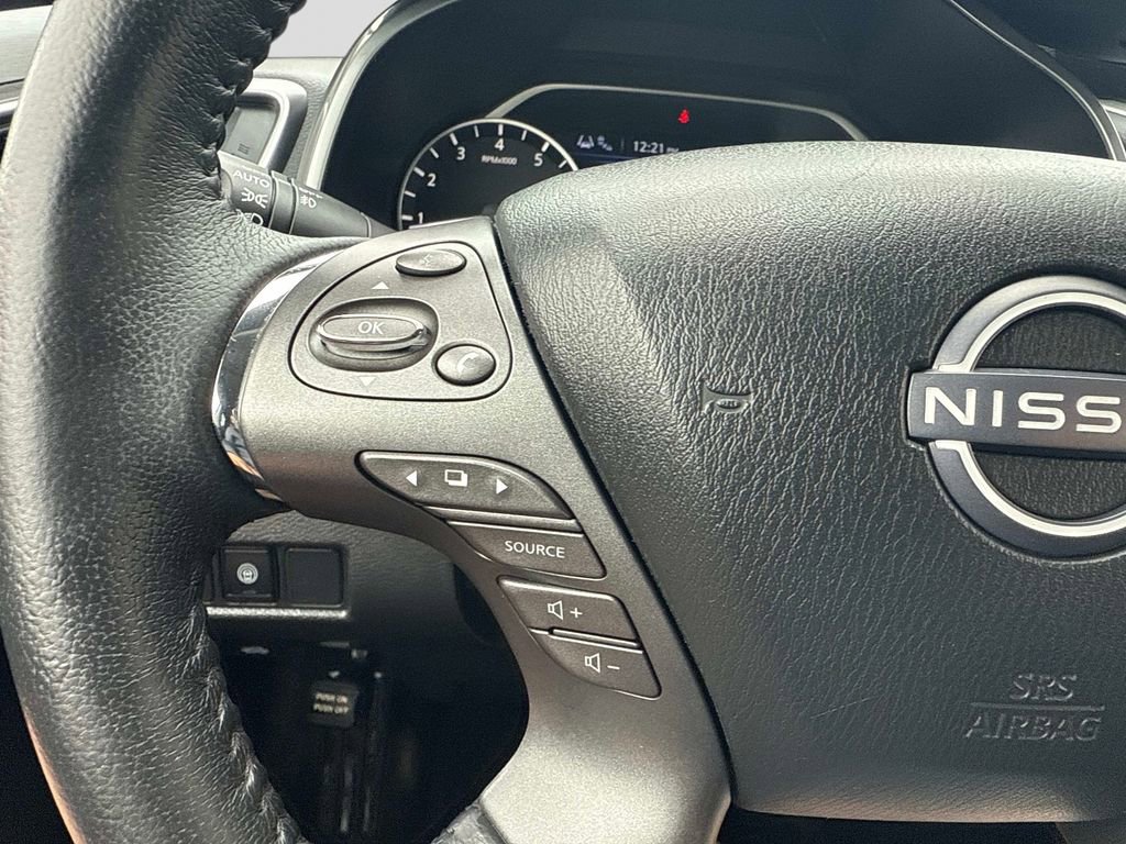 Used 2023 Nissan Murano SV w/ SV Midnight Edition Package AWD/4WD image 30
