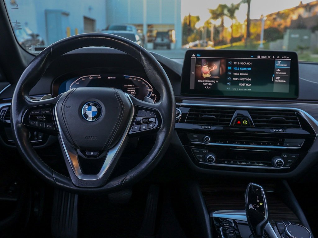 Used 2023 BMW 530e image 20