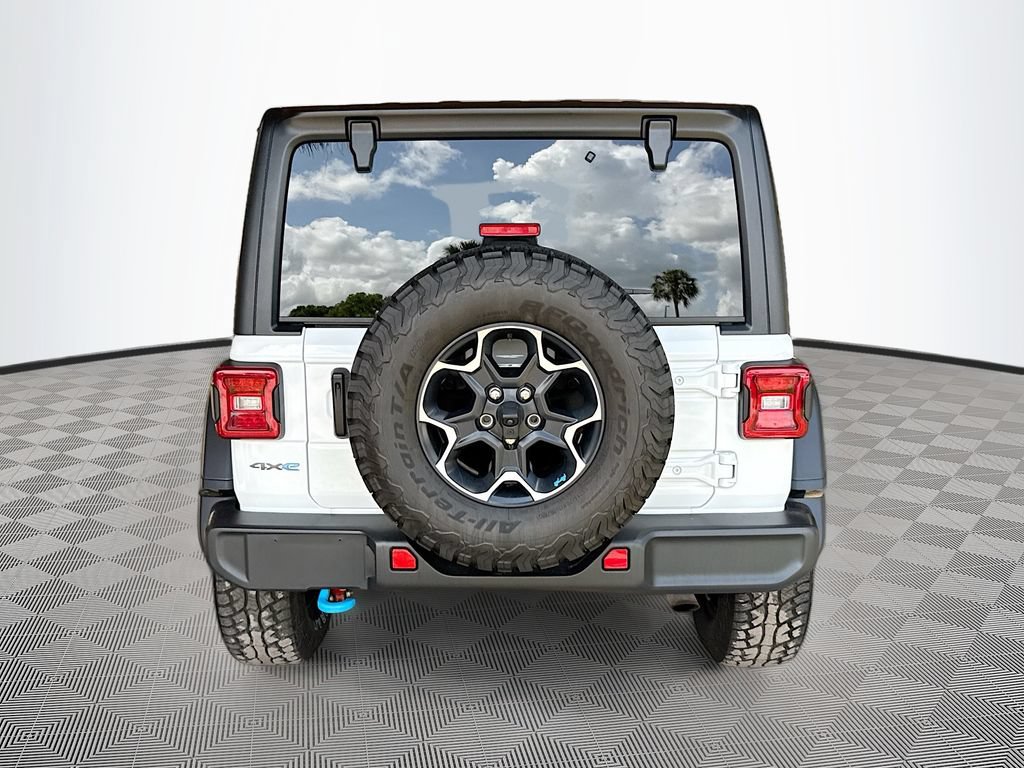 Used 2023 Jeep Wrangler Unlimited Rubicon 4xe w/ Cold Weather Group AWD/4WD image 7