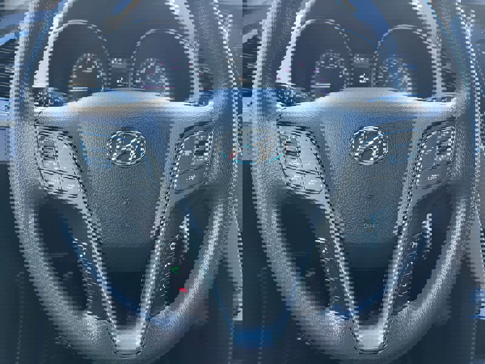 Used 2017 Hyundai Santa Fe Sport image 22