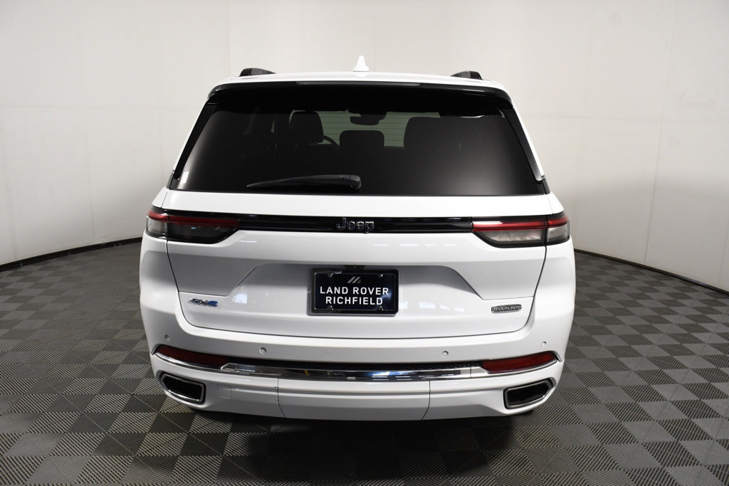 Used 2022 Jeep Grand Cherokee Overland AWD/4WD image 5