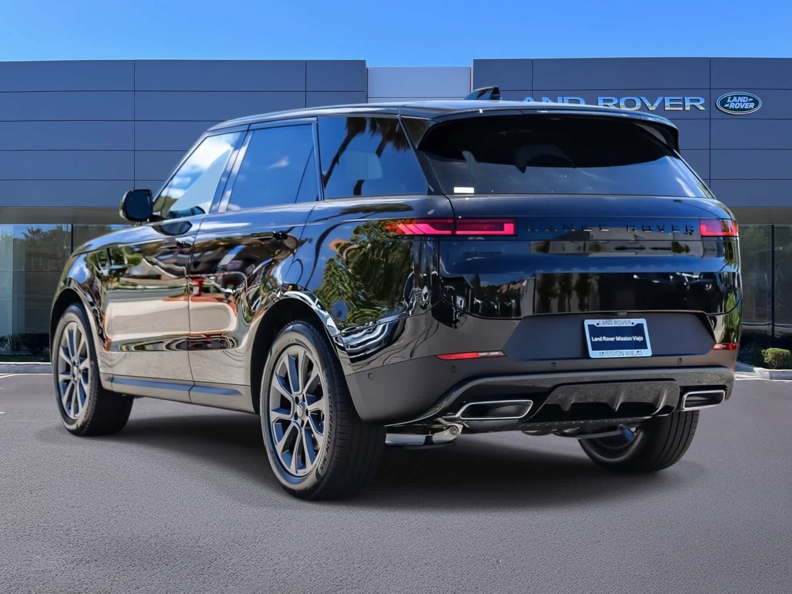 New 2026 Land Rover Range Rover Sport SE AWD/4WD image 6