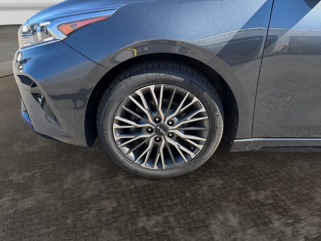 Certified 2023 Kia Forte GT-Line FWD image 11