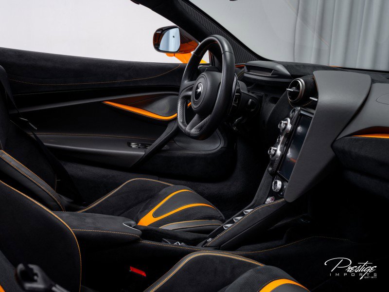Used 2023 McLaren 720S Luxury image 53
