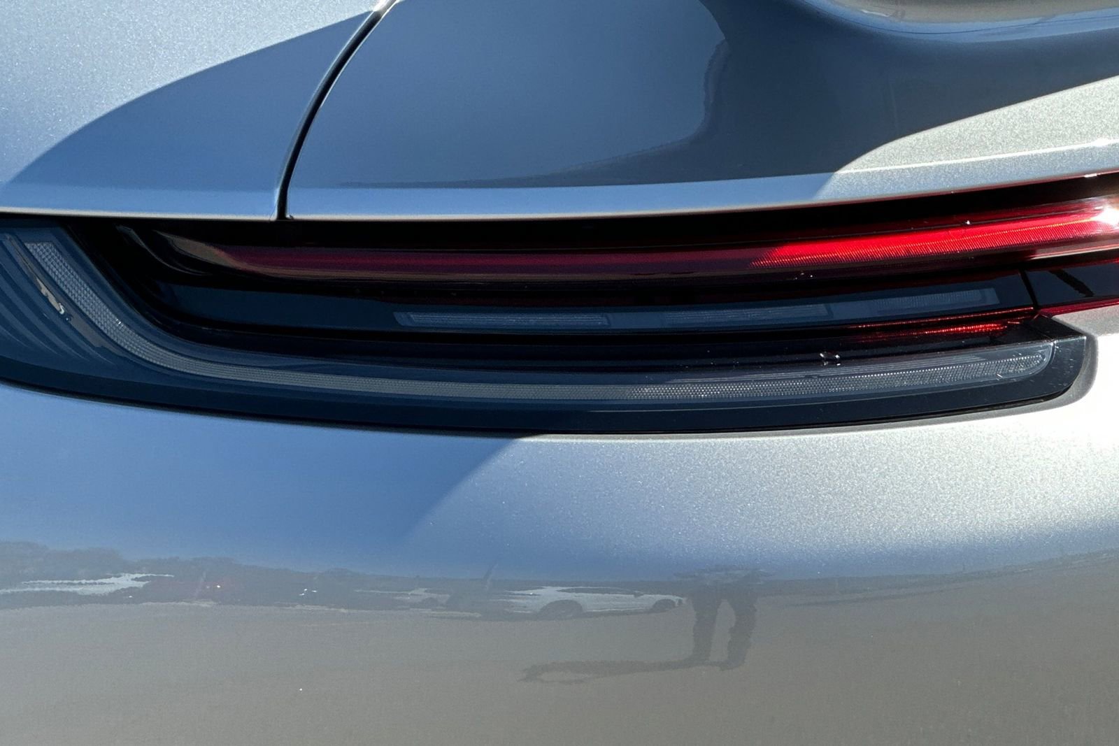 Certified 2024 Porsche 911 Carrera 4S AWD/4WD image 37