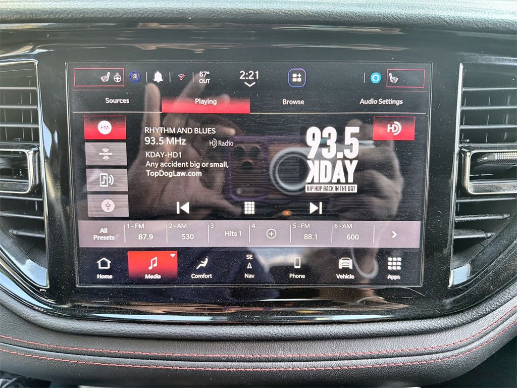 Certified 2023 Dodge Durango GT image 12