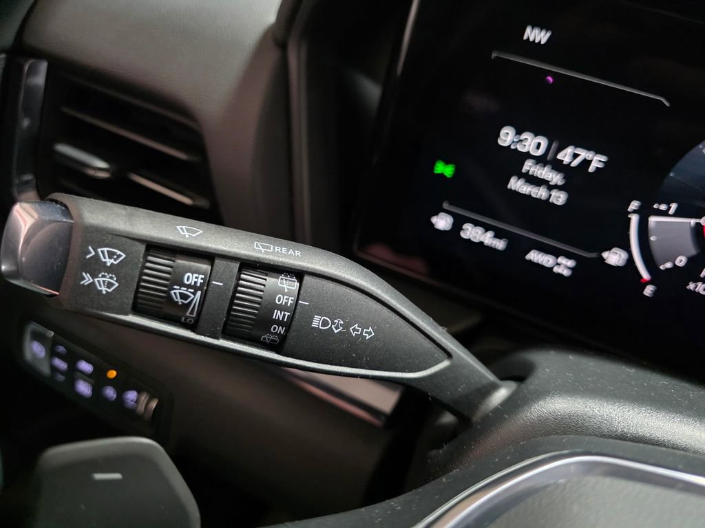 New 2026 GMC Terrain AT4 w/ Convenience Package III AWD/4WD image 30