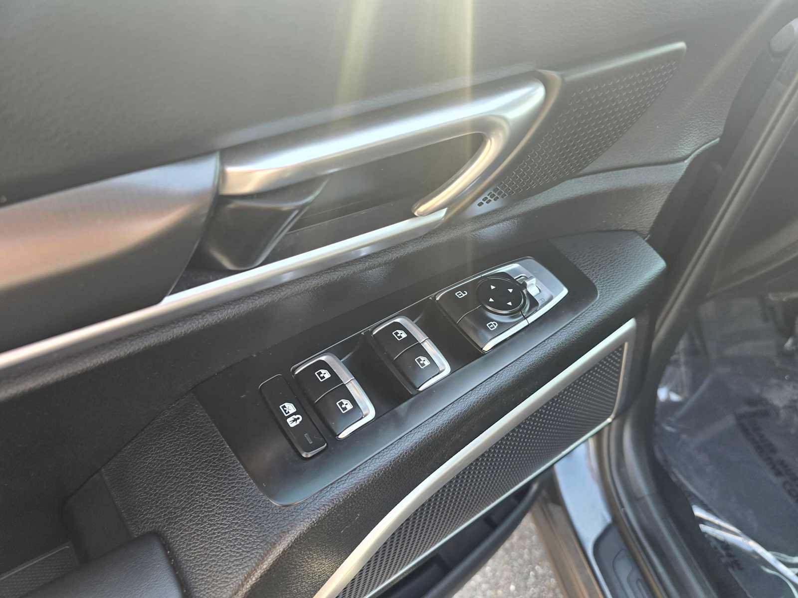 Used 2024 Kia Telluride S w/ S Sunroof Package AWD/4WD image 19