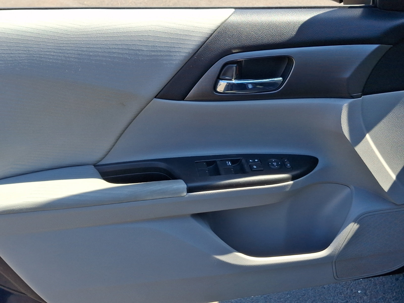 Used 2014 Honda Accord LX image 11