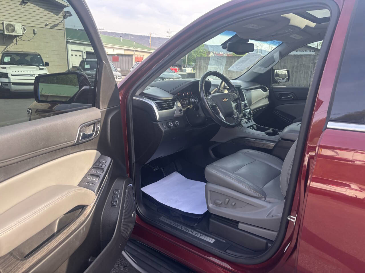 Used 2019 Chevrolet Tahoe LT AWD/4WD image 13