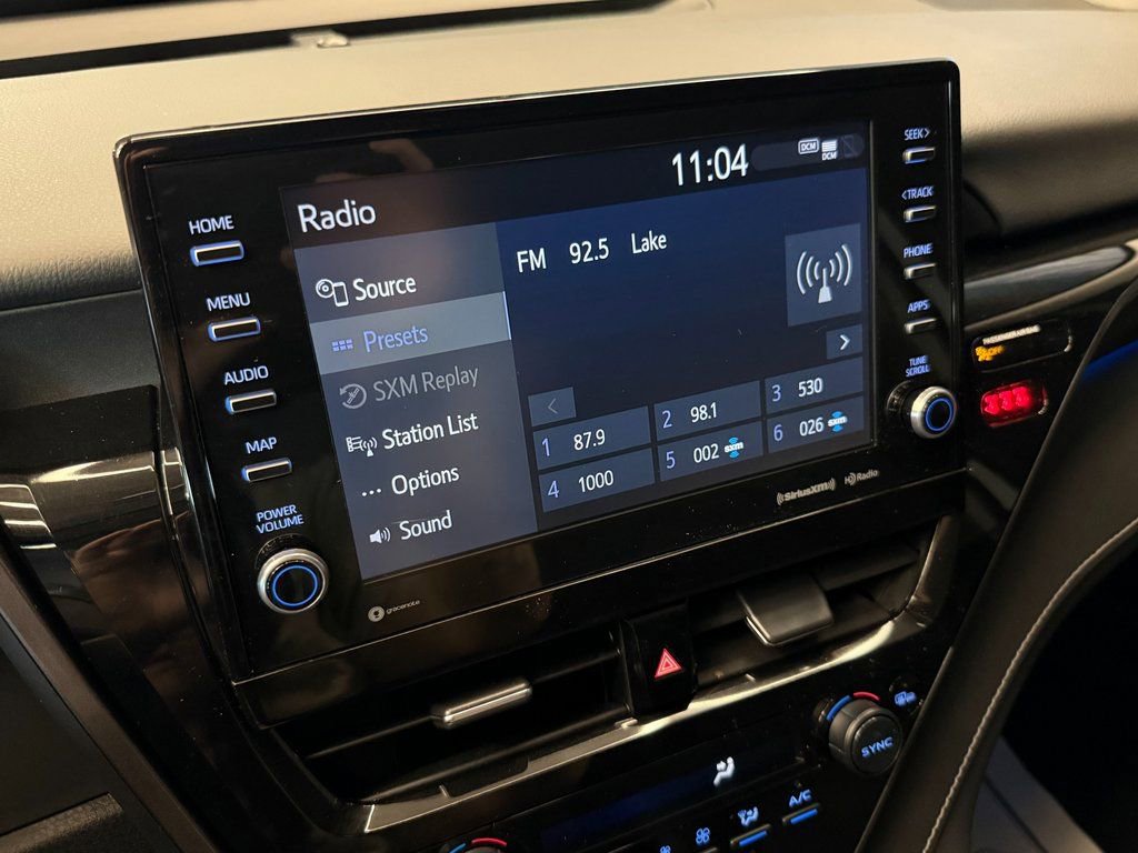 Used 2023 Toyota Camry XSE image 13