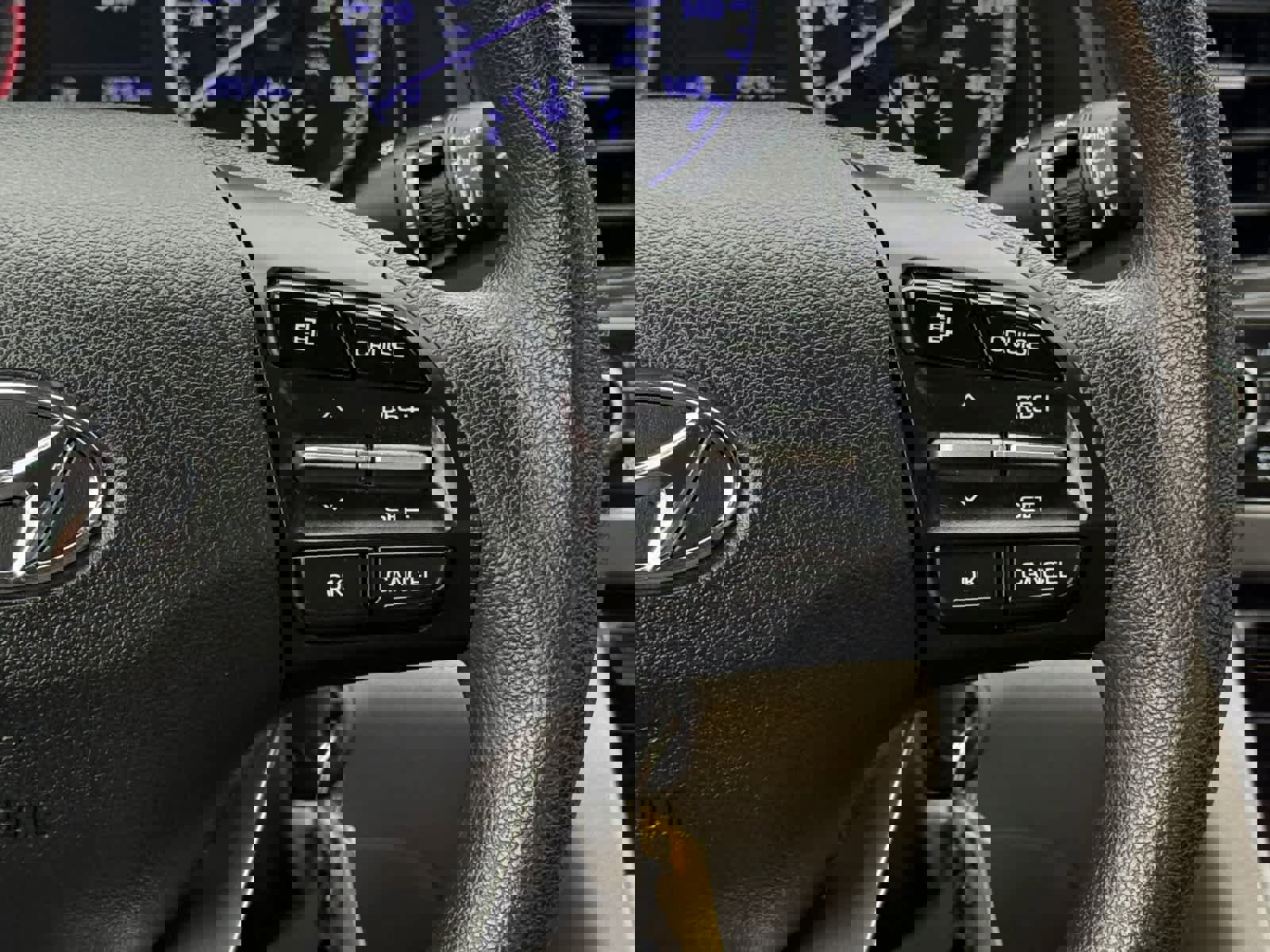 Used 2020 Hyundai Elantra SEL image 17