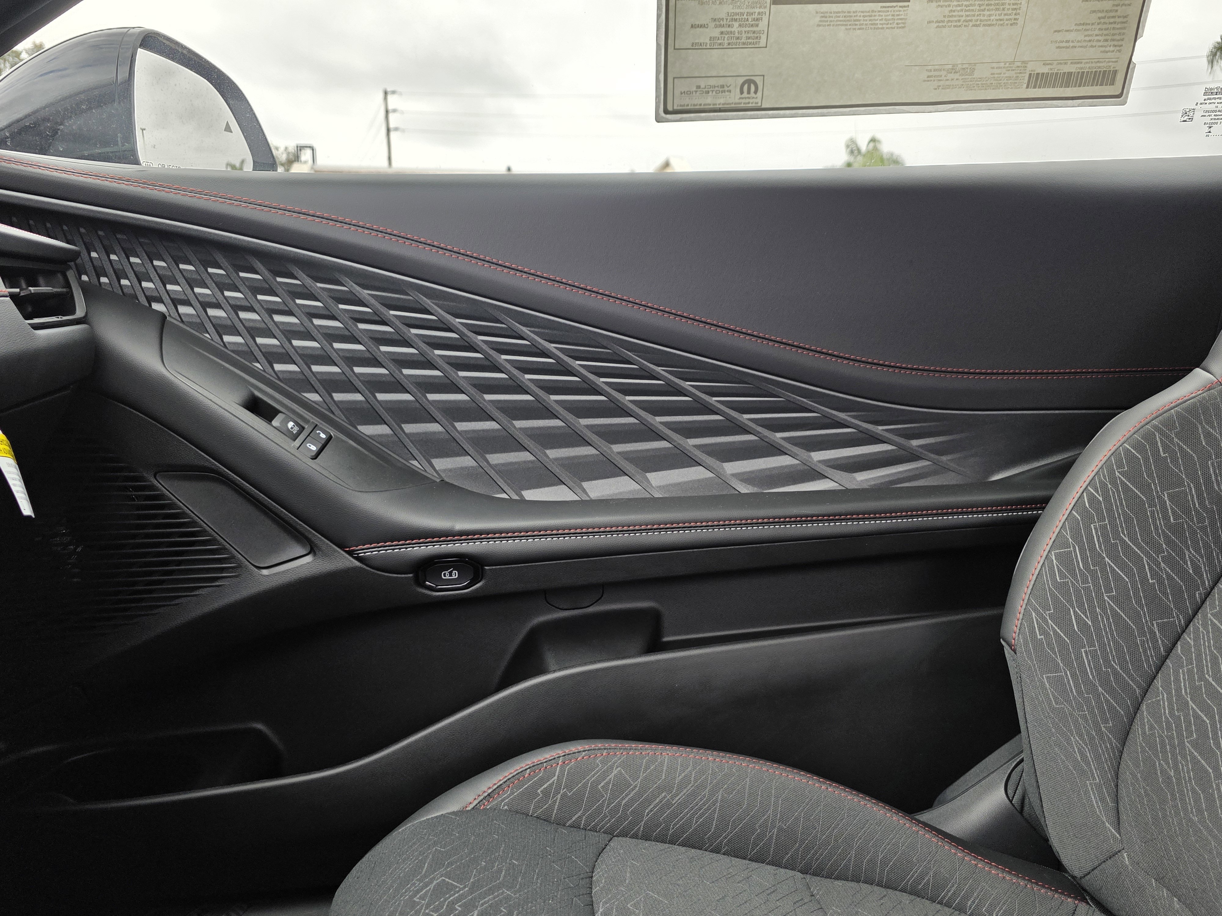 New 2025 Dodge Charger R/T w/ Sun & Sound Package AWD/4WD image 15