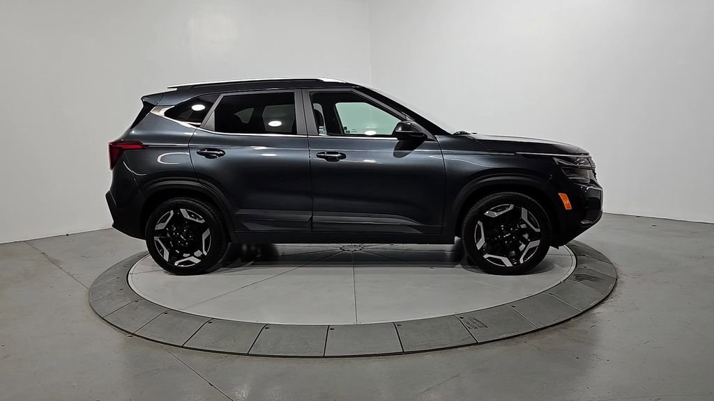 Used 2024 Kia Seltos SX image 7